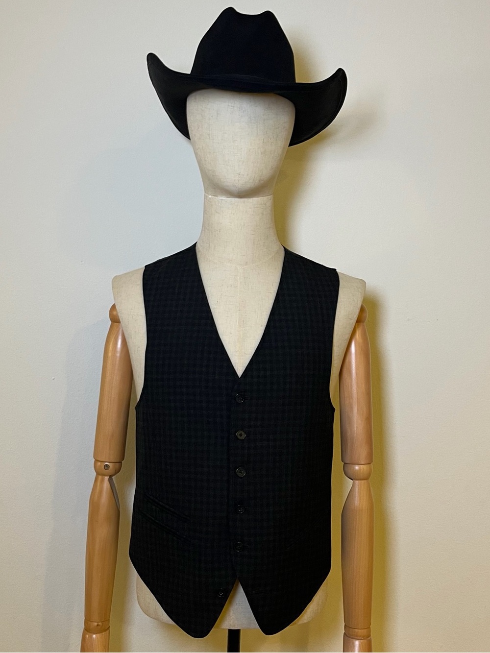 John Varvatos USA Men’s Wool Blend Vest Size M